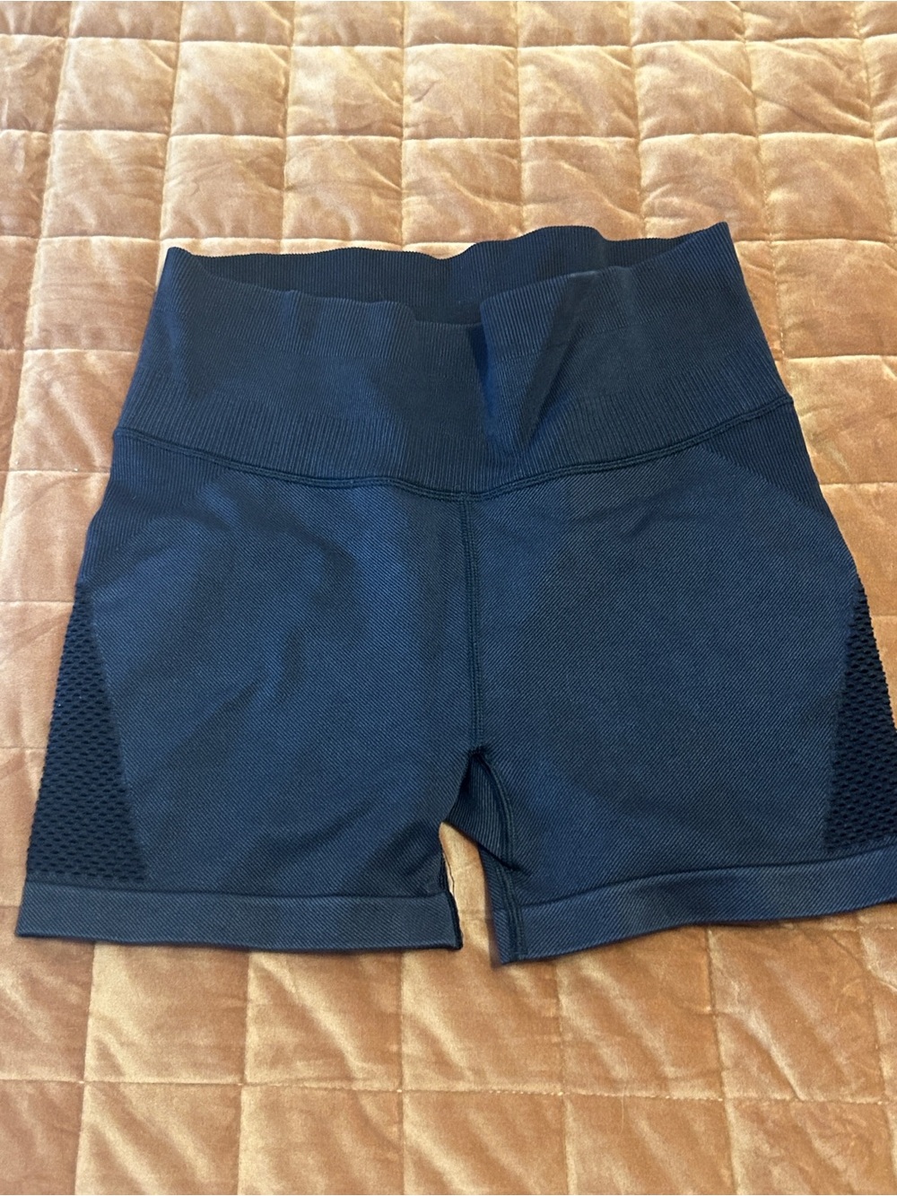 Black Women's High-Waist Seamless Workout Shorts